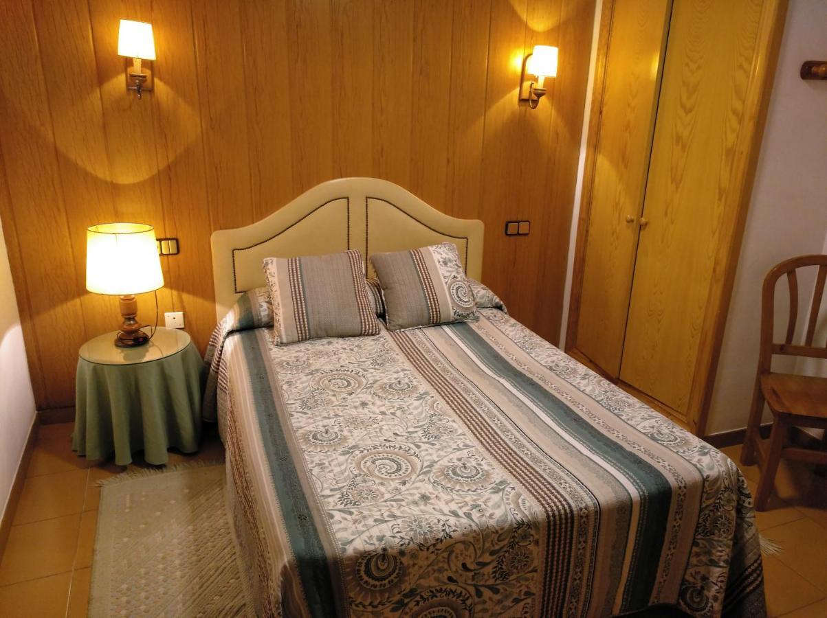 Fonda Mas Hotell Vilaller Eksteriør bilde